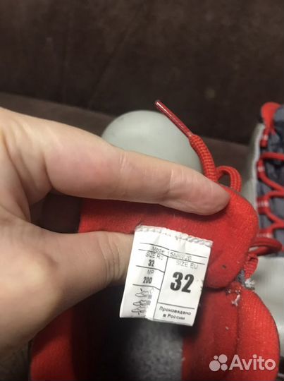 Лыжные ботинки