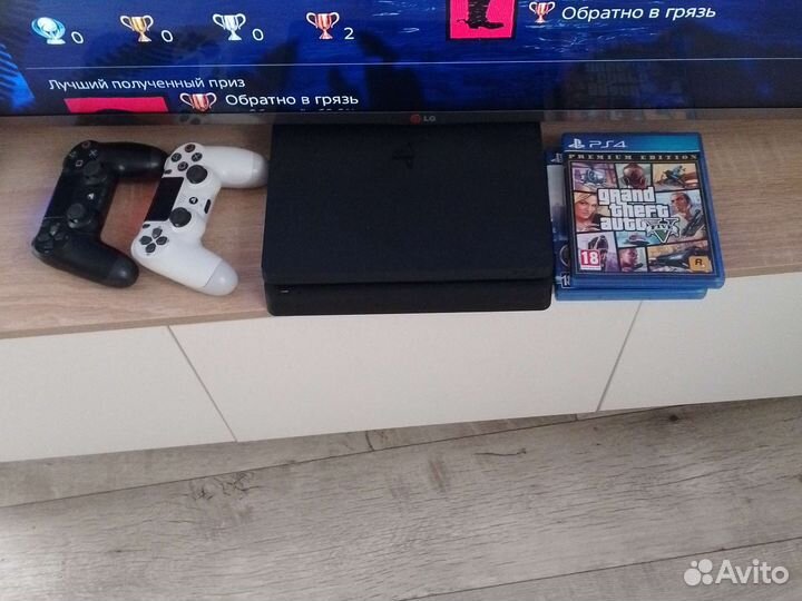 Sony ps4 slim 1tb с играми
