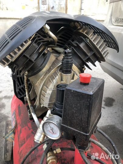 Компрессор