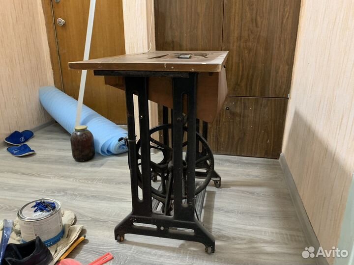 Подстолье от швейной машинки