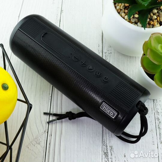 Портативная Колонка 10Ватт BT +Фонарик USB,FM,AUX