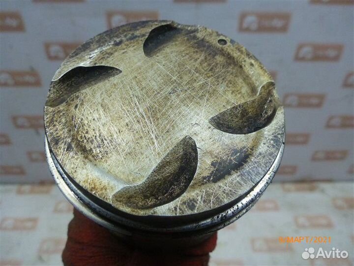 Поршень с шатуном Kia Shuma S-1 BF 1998