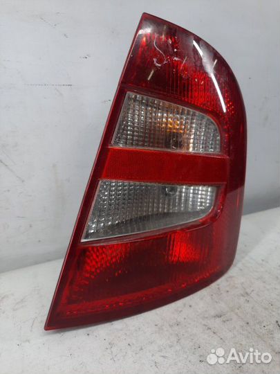 Фонарь задний правый Skoda Fabia хэтчбэк 5 дв. 1.4