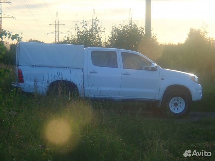 Toyota Hilux 2.5 МТ, 2010, 373 900 км