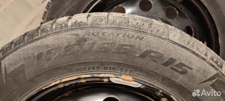 Pirelli Ice Zero 185/65 R15 92T