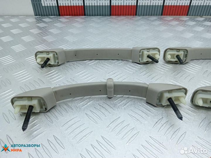 Ручка внутренняя потолочная Peugeot 307 2002