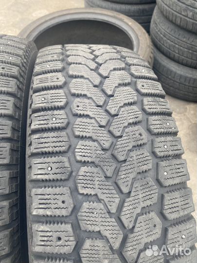 Yokohama Ice Guard IG10 225/65 R17