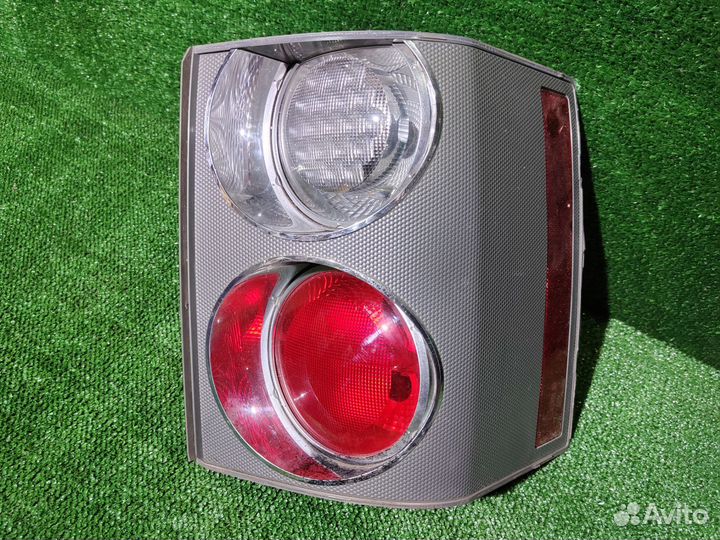 Фонарь правый Range Rover 3 05-09