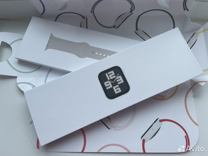 Смарт часы Apple Watch SE 2 (GPS, 44 mm)