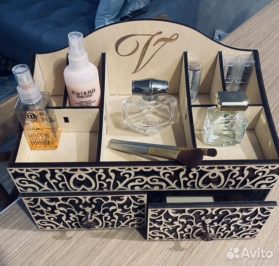 Ящик для косметики