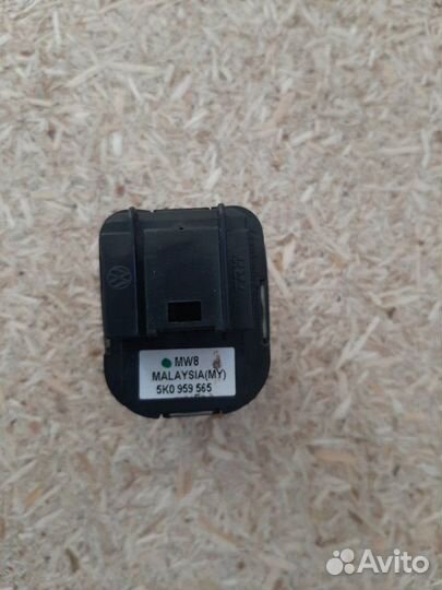 Переключатель регулировки зеркал Volkswagen Passat