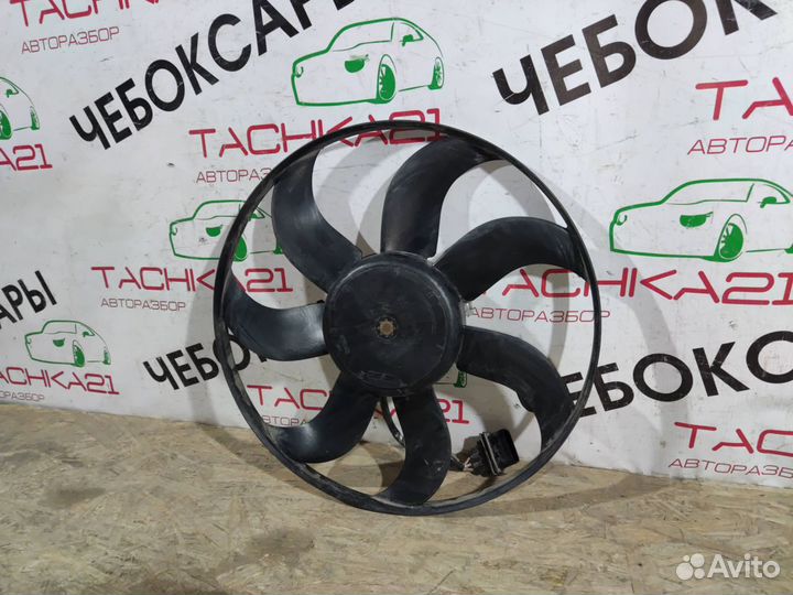 Вентилятор охлаждения VW Polo Skoda Rapid (2010+)