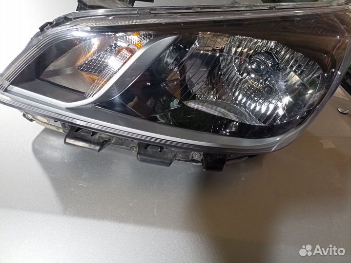 Фара kia rio передняя левая