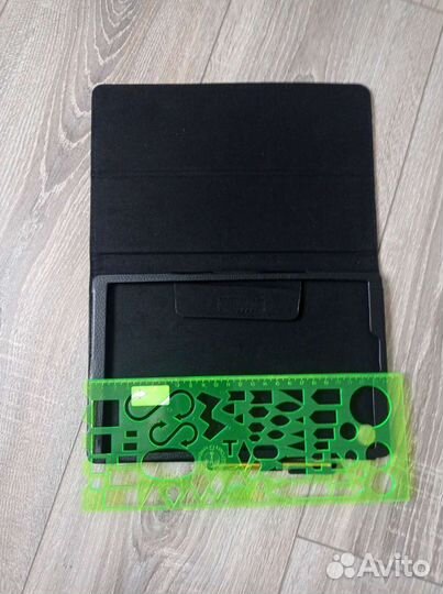 Чехол для планшета