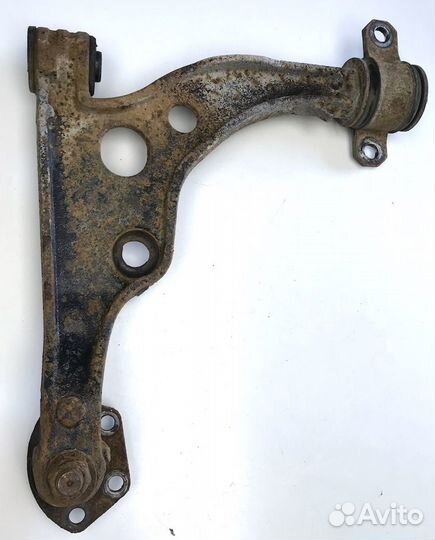 Пежо Боксер Рычаг правый передний