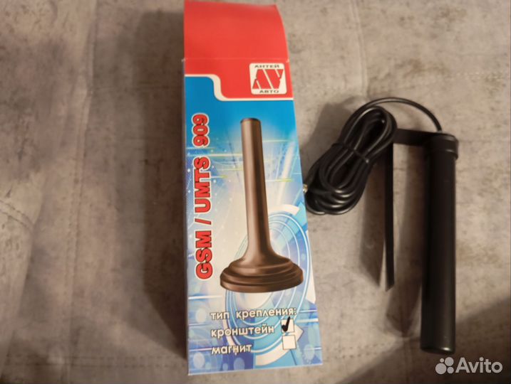 Антенна Антей 909 SMA GSM/3G 5,5дБ на кронштейн