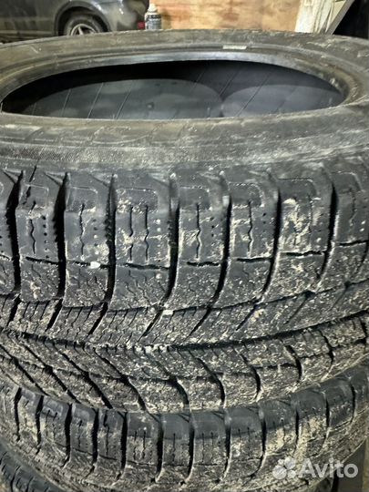 Michelin X-Ice 215/60 R16 99H