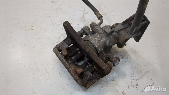 Суппорт Toyota Avensis 1, 2002