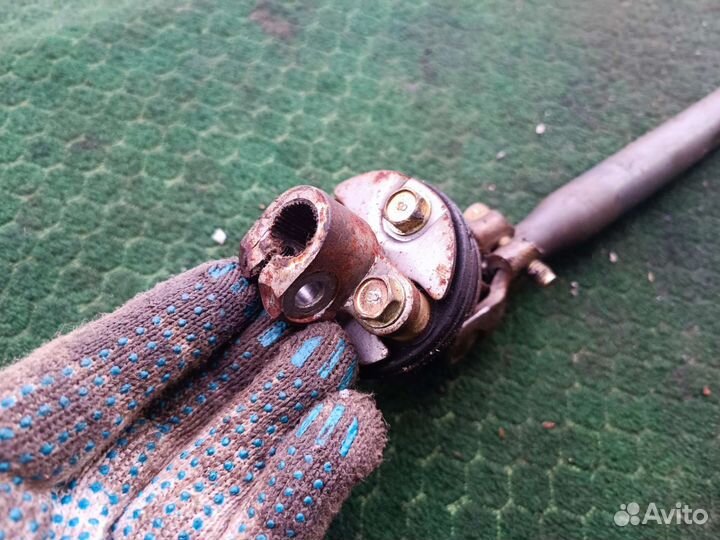 Рулевой карданчик Дэу Магнус 2002 г