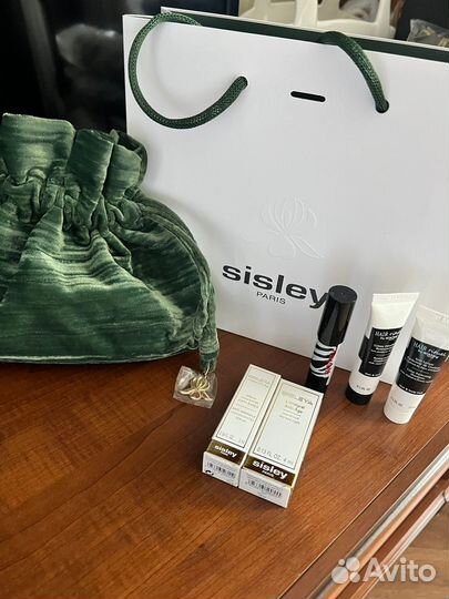 Косметичка Sysley с наполнением