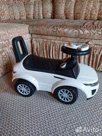 Машинка-каталка