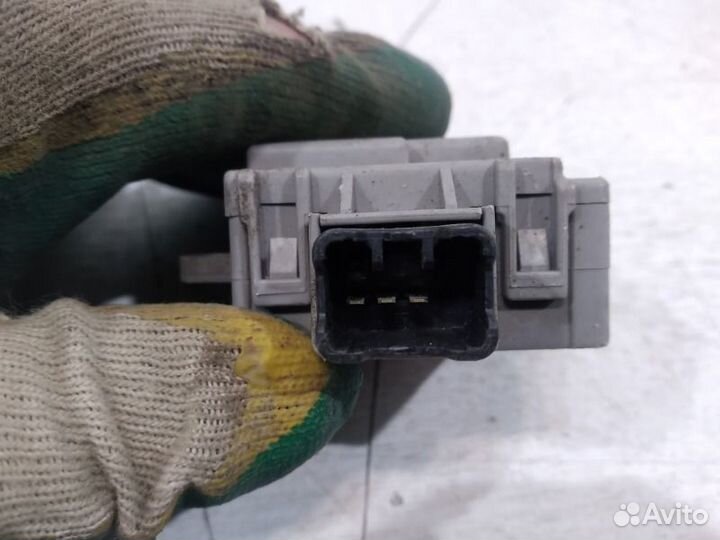 Блок электронный Hyundai Grand Santa Fe 3 2013