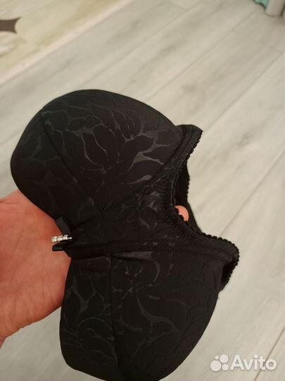 Бюстгальтер