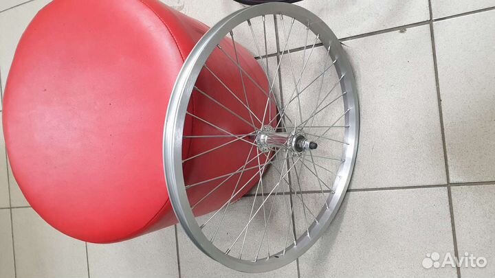 Колесо велосипедное переднее 20 дюймов