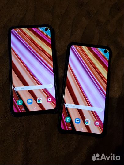 Samsung Galaxy S10e, 6/128 ГБ