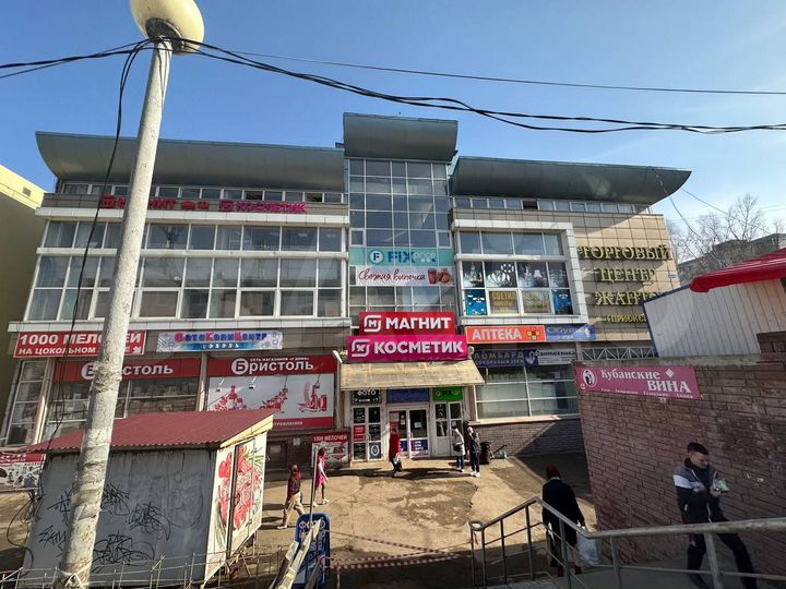 Помещение в ТЦ с арендатором, 918.8 м²