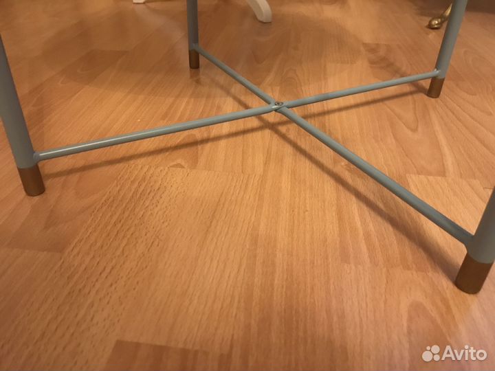 Журнальный,дизайнерский столик,поднос IKEA gladom