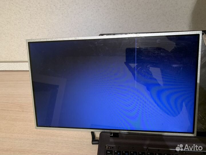 Битая матрица для ноутбука (подсветка) на з/ч