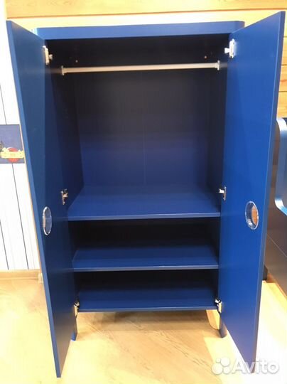 Раздвижная кровать и шкаф IKEA