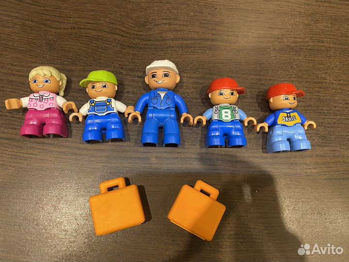 Ящик Lego duplo или отдельно фигурки