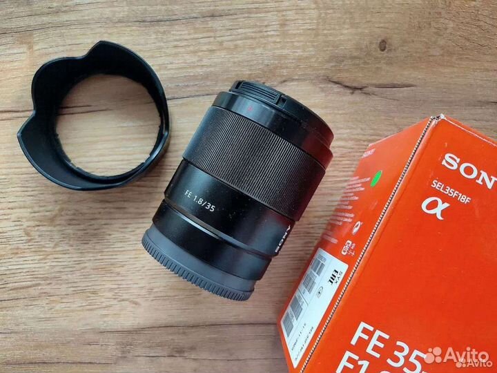 Объектив Sony FE 35 mm f/1.8 (SEL35F18F)