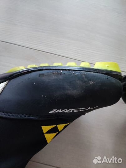 Лыжные коньковые ботинки fischer