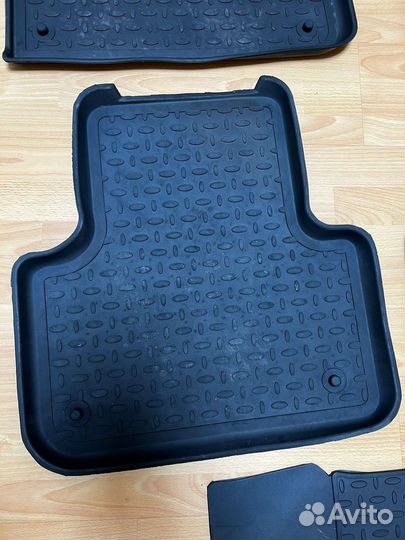 Коврики резиновые в салон Audi Q7 4M