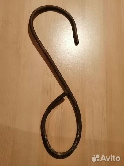 Крючок старинный кованый