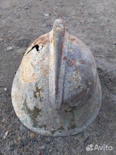 Старинный шлем пожарника