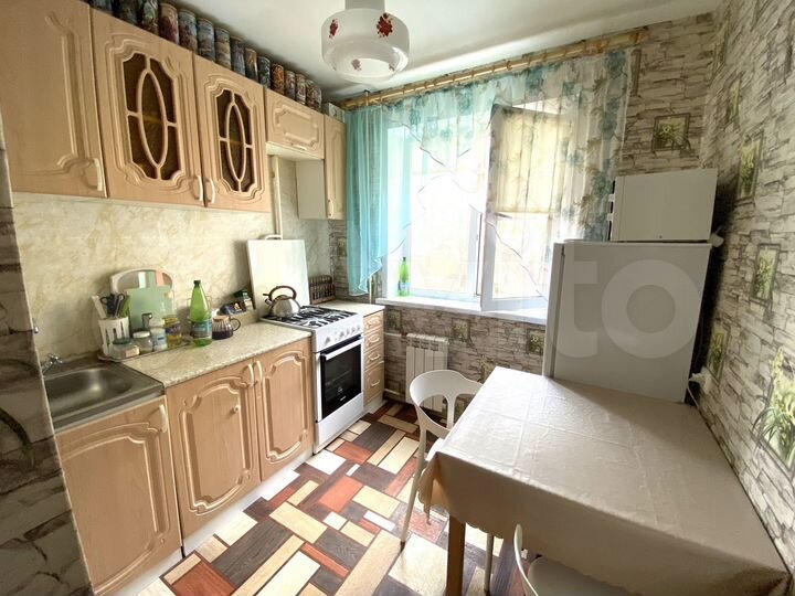 2-к. квартира, 43 м², 2/5 эт.