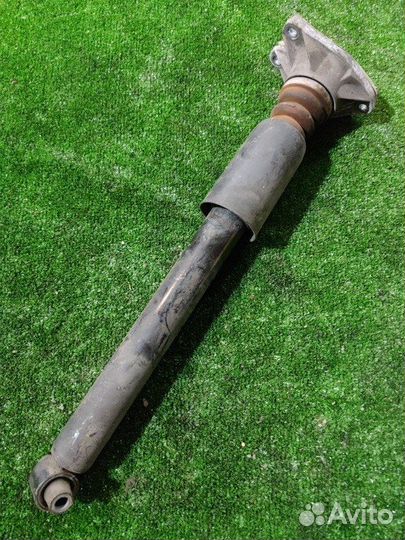 Амортизатор задний Bmw F30