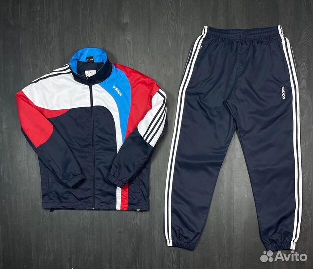 Спортивный костюм Adidas