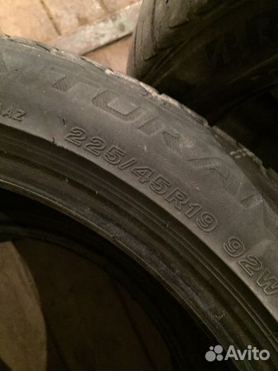 Bridgestone Turanza AR10 225/45 R19