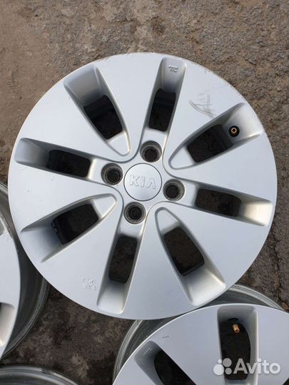 Литые оригинал Kia Hyundai r15 4х100