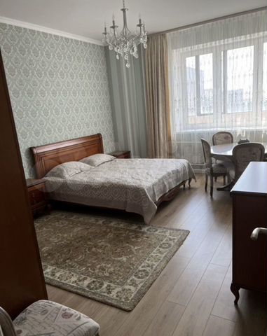 2-к. квартира, 100 м², 12/20 эт.