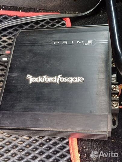 Сабвуфер jbl с усилителем