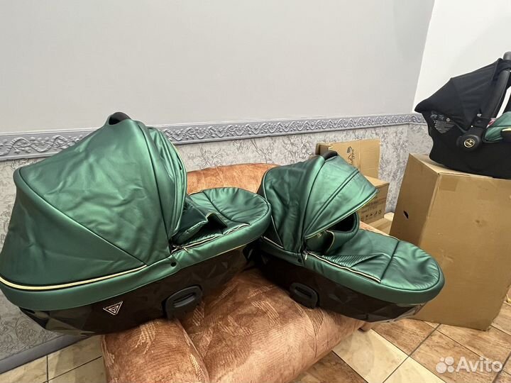 Коляска для двойни 3 в 1