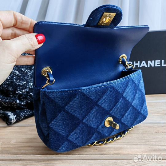 Сумочка из денима Chanel Classic 20x12