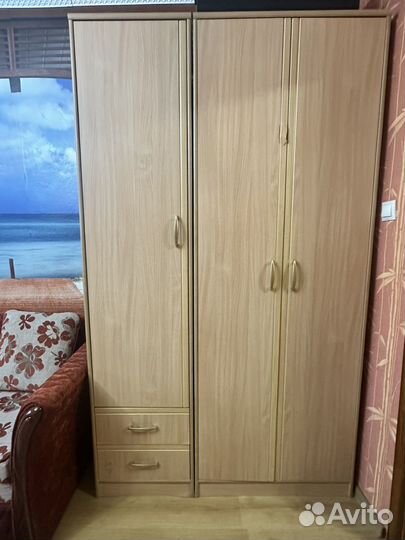 Набор мебели: шкаф, пенал, стеллаж