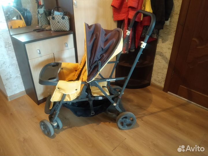 Коляска для погодков Joovy Caboose